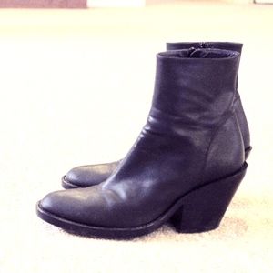 Ann Demeulemeester ankle boots